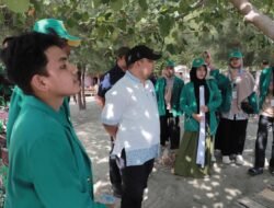 Pj Bupati Aceh Besar Ajak Mahasiswa KKN Bersihkan Pantai