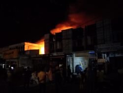 Polisi Selidiki Penyebab Kebakaran yang Hanguskan Dua Rumah di Lampaseh
