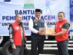 Pj Gubernur Aceh Kirim Bantuan untuk Korban Kebakaran di Simeulue