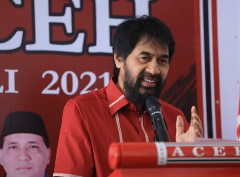 Mualem Imbau Pendukungnya Sabar Hadapi Berbagai Tuduhan dan Fitnah