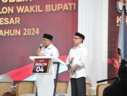 Jawaban Cerdas Musannif-Sanusi dalam Debat Pilkada Aceh Besar