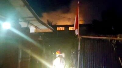 11 Damkar Dikerahkan ke Dayah Babul Maghfirah, Tak Ada Korban Jiwa