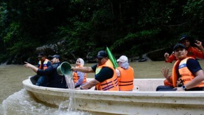 Perjalanan Penuh Tantangan Menuju Ceuraceu Embun