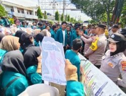 Mahasiswa Lhokseumawe Tolak Kenaikan PPN 12 Persen