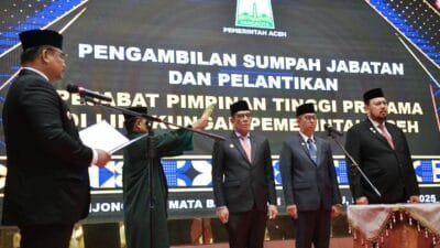 Pj Gubernur Aceh Lantik Tiga Kepala SKPA