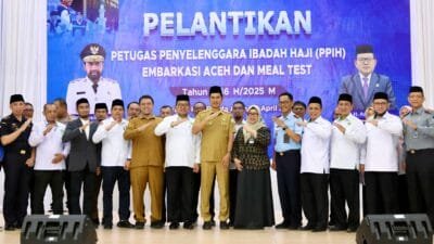 Plt Sekda Aceh Lantik PPIH Embarkasi Aceh