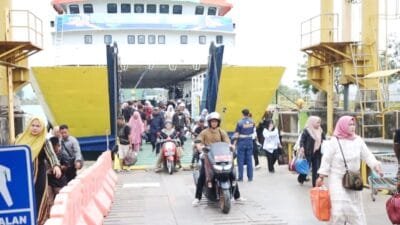 Kondisi Arus Balik Lebaran di Pelabuhan Ulee Lheue dan Terminal Bus Batoh