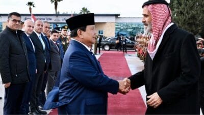 Pangeran Ghazi Antar Keberangkatan Presiden Prabowo ke Tanah Air