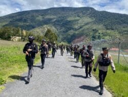 Aparat Gabungan Gelar Patroli di Distrik Ilu Puncak Jaya