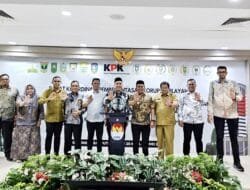 Ketua DPRK Aceh Besar dan Syeh Muharram Datangi Gedung KPK