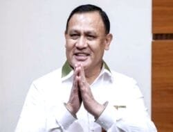 Firli Bahuri Diduga Rintangi Penyidik saat Akan Tangkap Hasto Kristiyanto