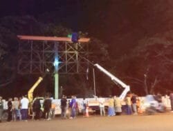 PAD Bocor, Izin Tak Jelas: Pemko Banda Aceh Bongkar 133 Baliho Ilegal