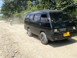 Menuntut Kejelasan Pembangunan Jalan Tangse