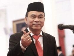 Budi Arie Tak Kunjung Jadi Tersangka, Kasus Judol Terpapar Virus Politik?