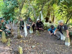 Prajurit Kodam IM Ikut Bersihkan Makam Kesultanan di Aceh