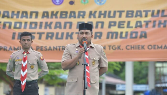 Ketua Kwarcab Aceh Besar Muhammad Iswanto Jadi Pembina Upacara Pembukaan PPIM Pesantren Oemar Diyan