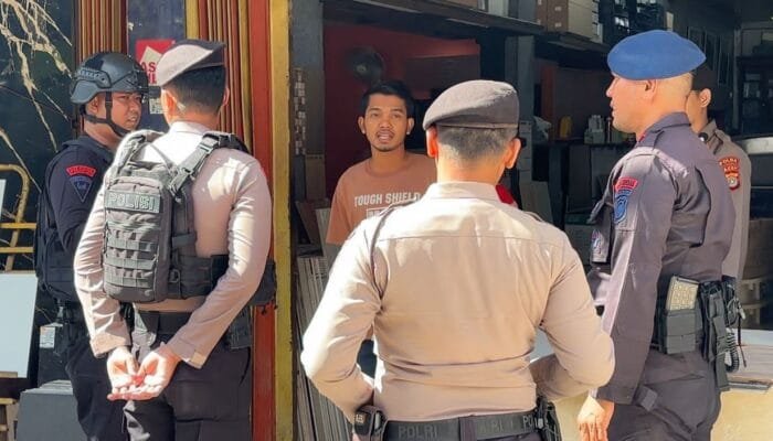 Polisi di Aceh Tingkatkan Patroli dan Ajak Warga Pasang Bendera Merah Putih Menjelang HUT RI ke-80