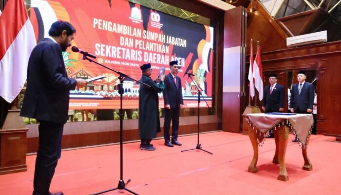 Gubernur Muzakir Manaf Lantik M Nasir Sebagai Sekda Aceh