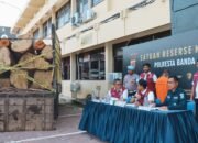 Truk Pengangkut Kayu Ilegal di Aceh Besar Dihentikan Polresta Banda Aceh
