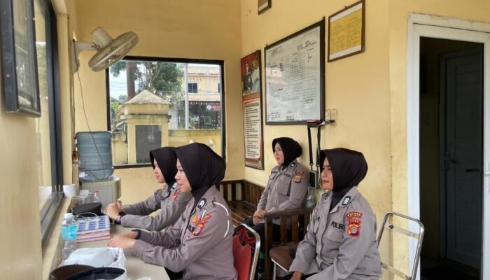 Polwan Ambil Alih Penjagaan Mako Polres Aceh Tamiang