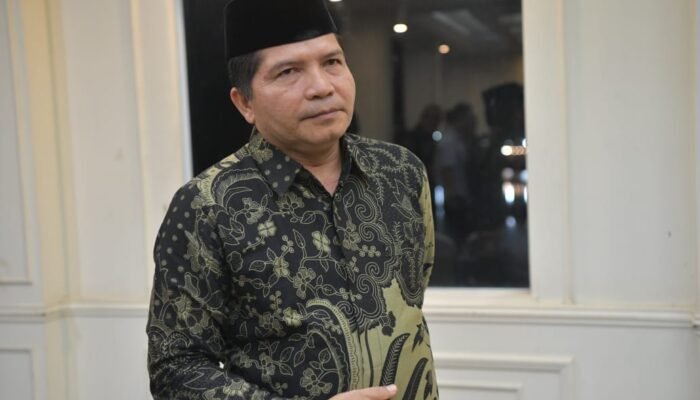 Besok Ada Demo Depan DPRA: Lem Faisal Ingatkan Pejabat Jangan Angkuh, Bantu Masyarakat dalam Kesulitan