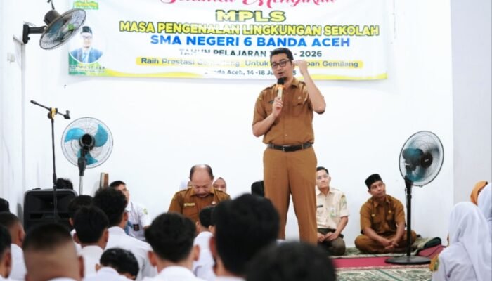 Kadisdik Aceh Tinjau MPLS di SMAN 6 Banda Aceh dan Tegaskan  Pentingnya Lingkungan Sekolah Bebas Bullying