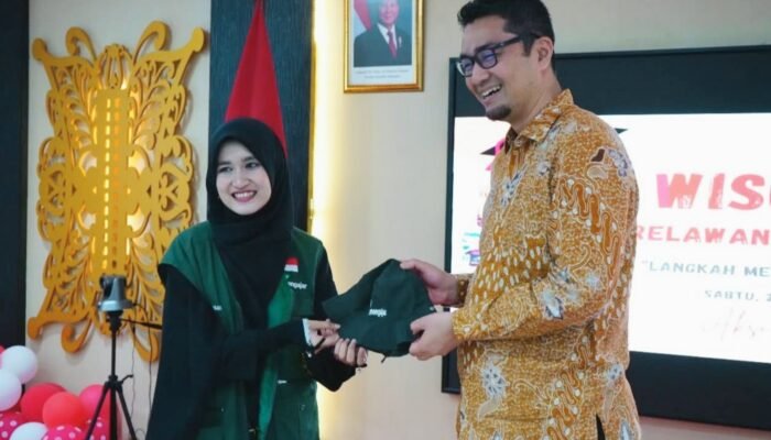 Wisuda Akbar Relawan Aceh Mengajar Gelombang 10, Kadisdik Aceh: Relawan Membawa Inspirasi untuk Berani Bermimpi