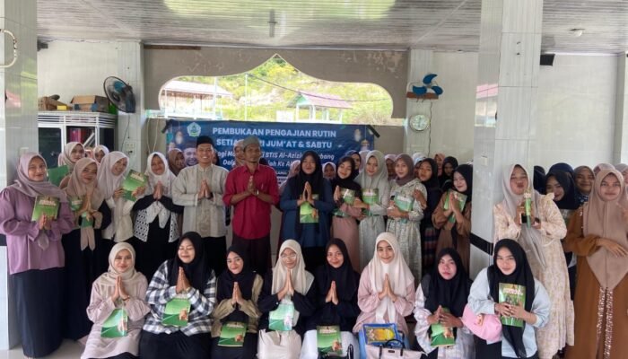 Ketua STIS Al-Aziziyah Sabang Launching Pengajian Fardhu ‘Ain Bagi Mahasiswa