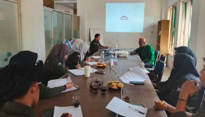 Ketua STIS Al-Aziziyah Sabang dan WALHI Bahas Krisis Lingkungan, Singgung Fikih Ekologi dan Kearifan Lokal