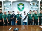 Pangdam Iskandar Muda Terima Penyerahan Tiga Pucuk Senjata Api Sisa Konflik Aceh