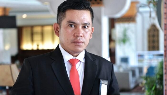 Sekda Aceh Lantik M. Gade sebagai Kabag Protokol Biro Adpim