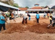 Warga Leu Ue Sambut Maulid Nabi dengan Gotong Royong Massal