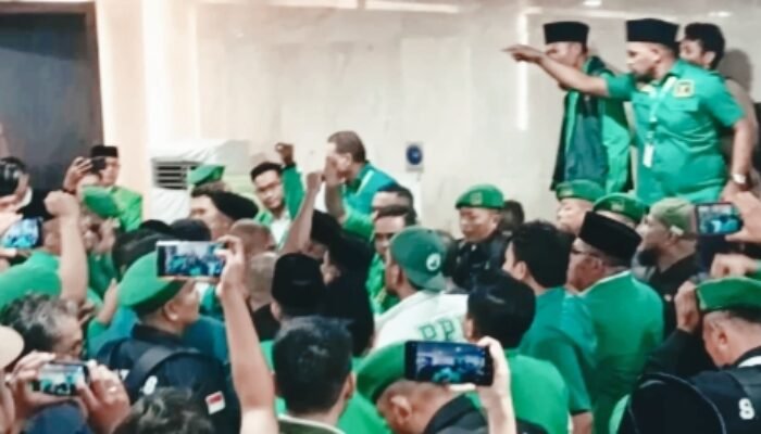 Muktamar PPP Ricuh: Mardiono dan Agus Suparmanto Saling Klaim Ketua Umum Terpilih