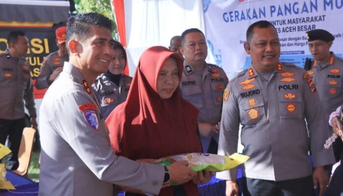 Kapolda Aceh Tinjau Gerakan Pangan Murah di SPN Seulawah