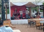 KOSMA Gelar Pertunjukan Seni Sastra dan Musik di SMEA Premium Kopi Ulee Lheue