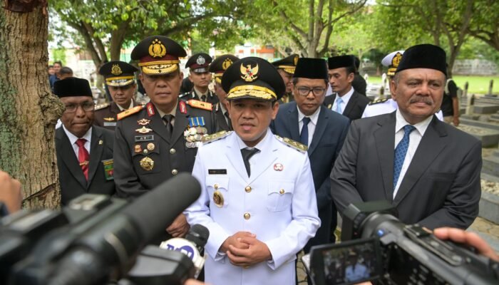 Wakil Gubernur Aceh Pimpin Ziarah Hari Pahlawan di Banda Aceh