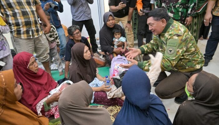 Pemerintah Mulai Jatuhkan Bantuan dari Udara, Penanganan Banjir Aceh Dikebut