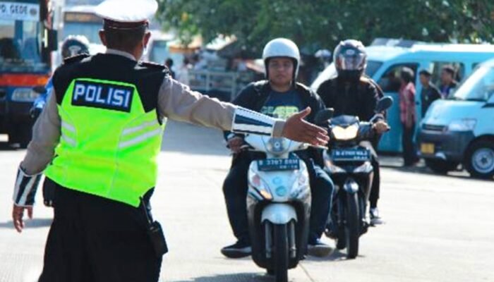 Marak Balapan Liar, Polisi Lalu Lintas Kembali Lakukan Patroli dan Tilang Manual