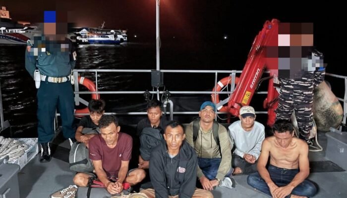 Imigran Gelap Gagal Mendarat: Sempat Kejar-kejaran, Tembakan Peringatan hingga Lompat ke Laut