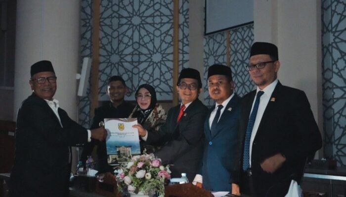 Momen DPRK Banda Aceh Gelar Sidang dalam Ruang Gelap