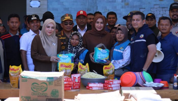 Kak Na: Pemerintah Pusat Segera Salurkan Kebutuhan Mendesak ke Posko Pengungsian