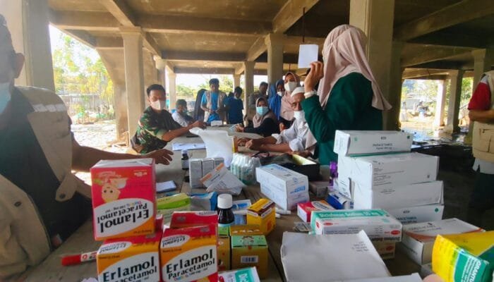 Tim Medis Kodam IM Gerak Cepat Layani Warga Terdampak Bencana Banjir Aceh