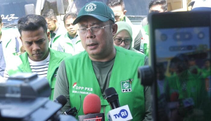 PKB Kirim 30 Ton Bantuan untuk Korban Bencana Aceh dan Sumatera Barat