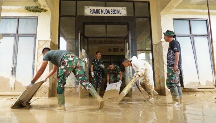 Kodam IM Kerahkan 100 Prajurit Bersihkan RSUD Aceh Tamiang