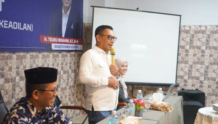 HT Ibrahim Serap Aspirasi Masyarakat di Banda Aceh