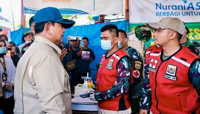 Presiden Prabowo Tinjau Posko Kesehatan di Tapanuli Selatan