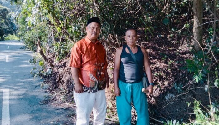 Longsor Tutupi Jalan Wisata Glee Taron, Akses Mata Ie–Lhoknga Terganggu