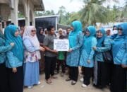 Ketua TP PKK Aceh Serahkan Bantuan Sapi Meugang untuk Warga Aceh Utara