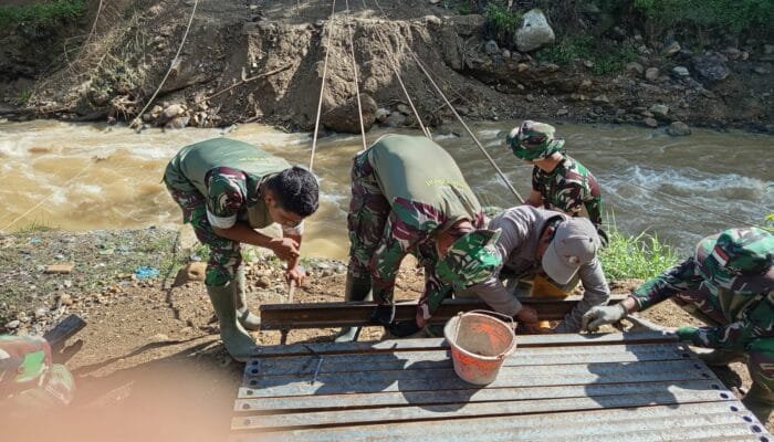 TNI Percepat Pembangunan Jembatan Gantung Burni Bius Aceh Tengah