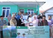 Wali Kota Serahkan Rumah Layak Huni dari Dana Zakat untuk Warga Jeulingke